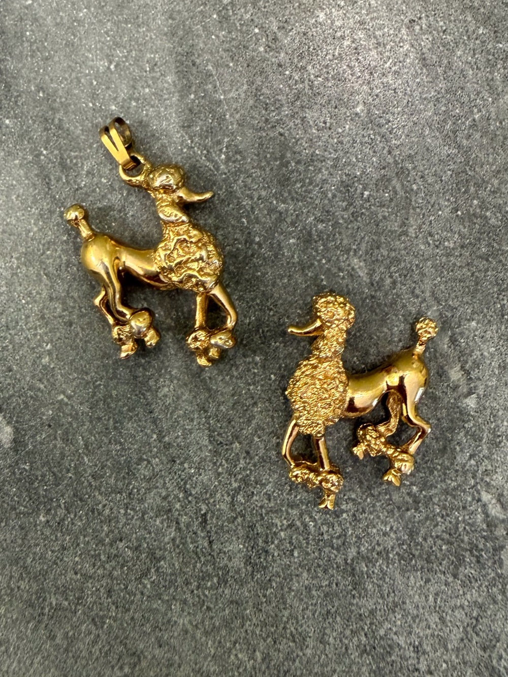 Vintage Monet Gold Poodle Dog Pendant Necklace Charm - Picture 5 of 6